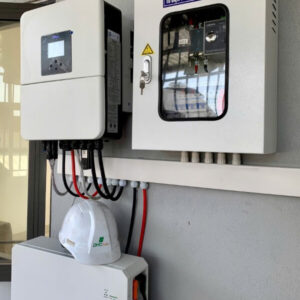 Lắp điện năng lượng mặt trời có lưu trữ 5kW