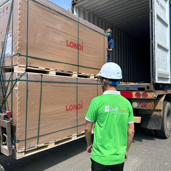 Pin năng lượng mặt trời Longi 620W-625W