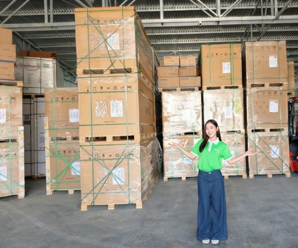 DHC Solar phân phối pin mặt trời AE